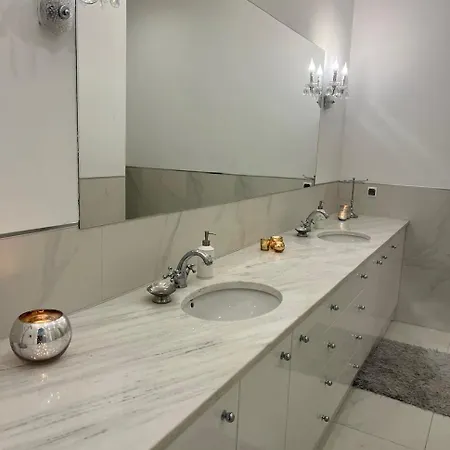 Paryski, Centrum Слупск